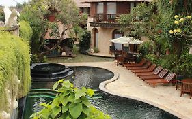 Dewani Villa Resort
